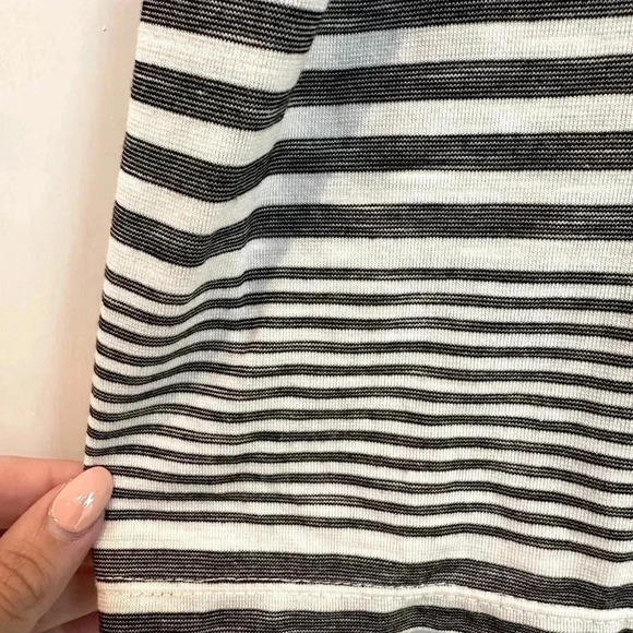 Max Studio Grey & White Stripe Short Sleeve Knot Blouse Top Plus Size 2X - Picture 6 of 10